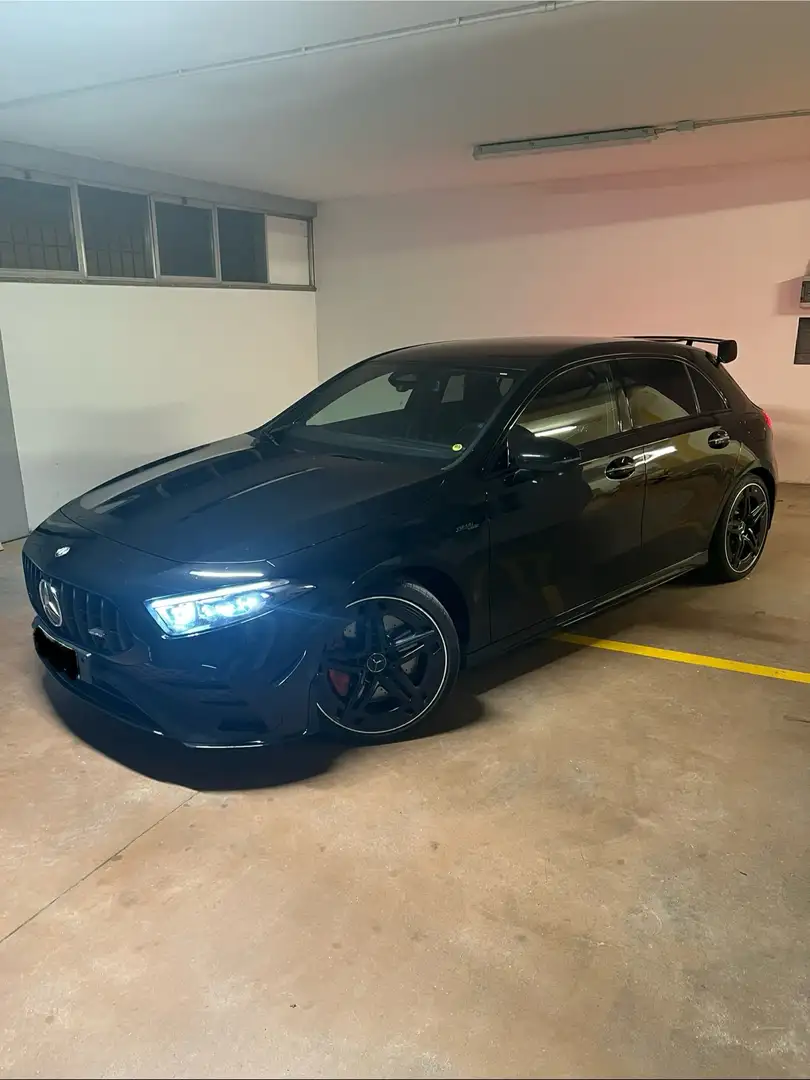 Mercedes-Benz A 35 AMG Line Advanced Plus 4matic auto - 1