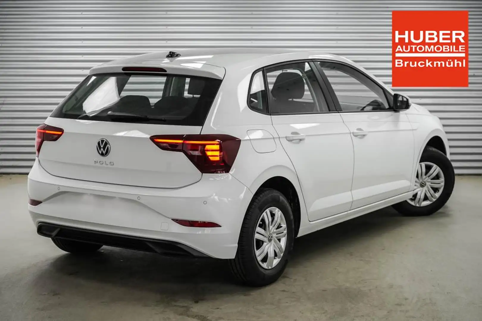 Volkswagen Polo 1,0 MPI Base - LAGER 59 kW (80 PS), Schaltgetriebe Blanco - 2