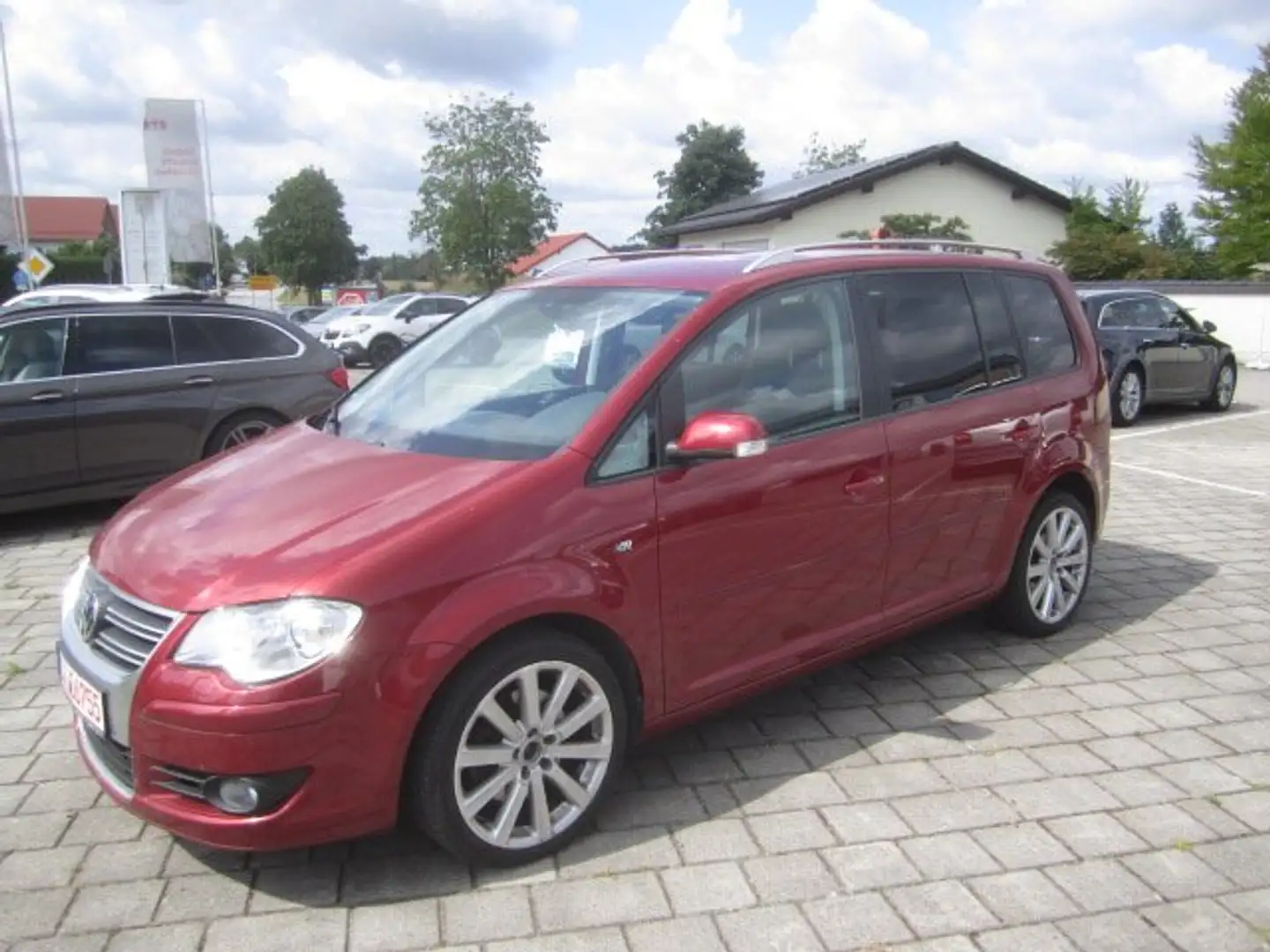 Volkswagen Touran 1.4 TSI DSG Highline *Klimaanlage *Sitzheizung Rot - 1