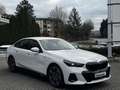 BMW 520 d M Sport Pro ACC IconGlow P+ Sitzbel.H/K AHK Weiß - thumbnail 2