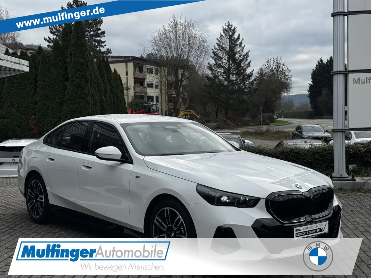 BMW 520 d M Sport Pro ACC IconGlow P+ Sitzbel.H/K AHK Weiß - 1