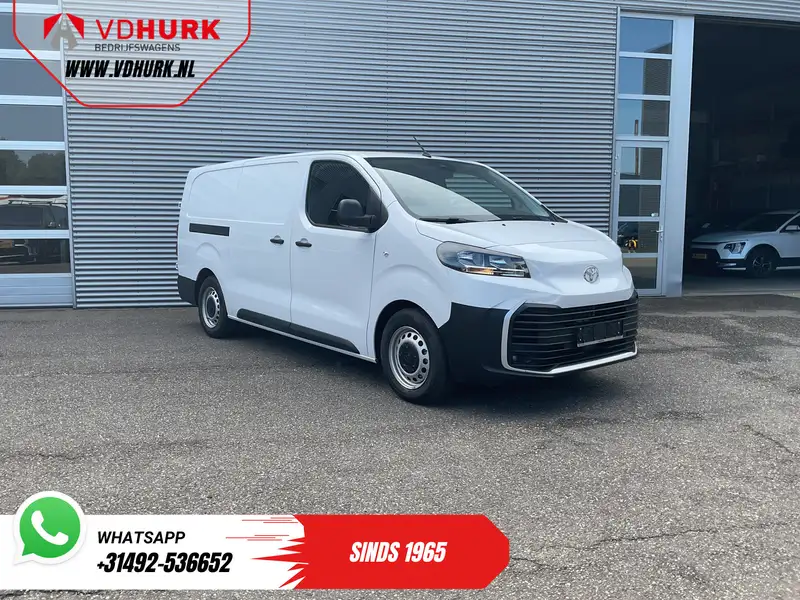 TOYOTA Proace