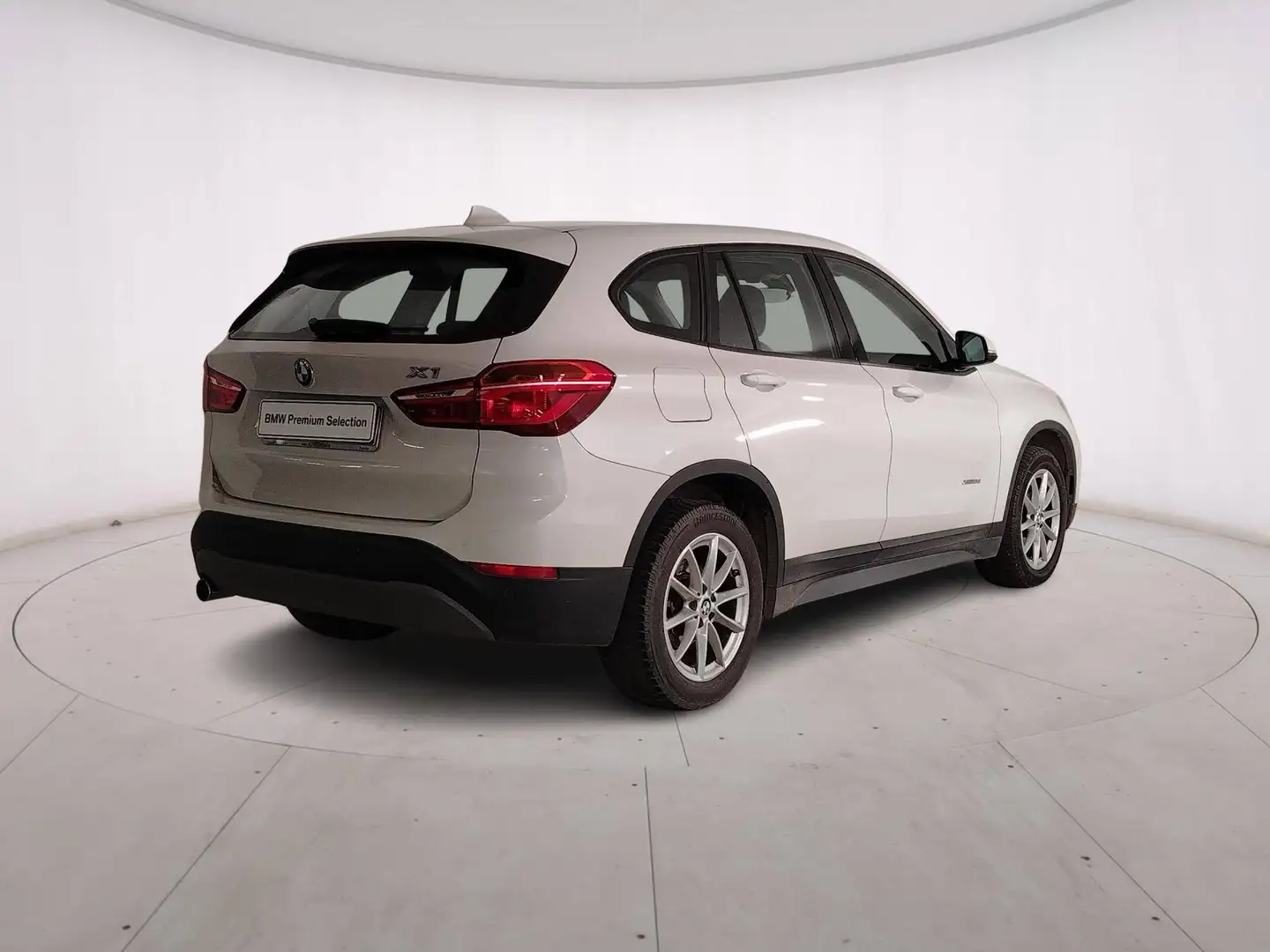 BMW X1 xDrive18d Advantage Blanc - 2