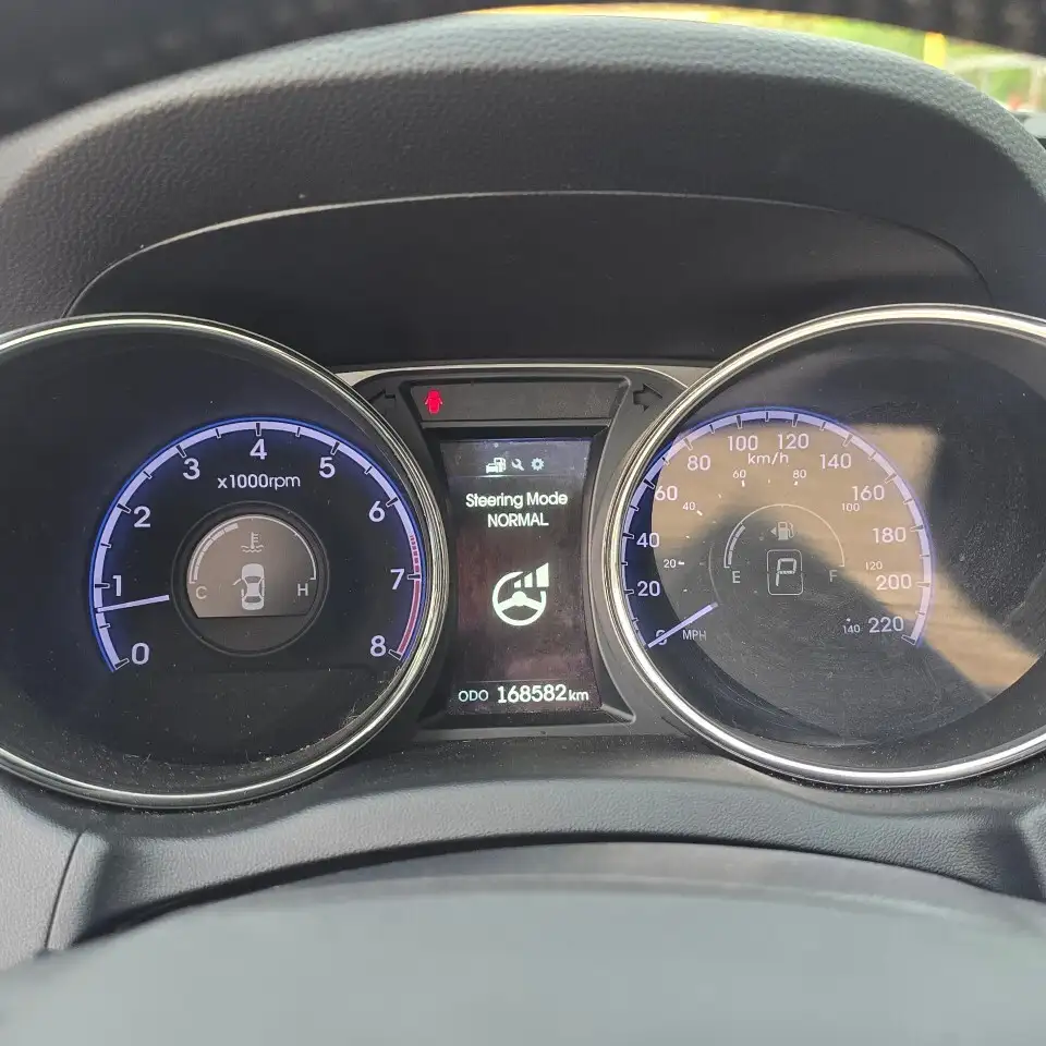Hyundai TUCSON снимка Hyundai TUCSON