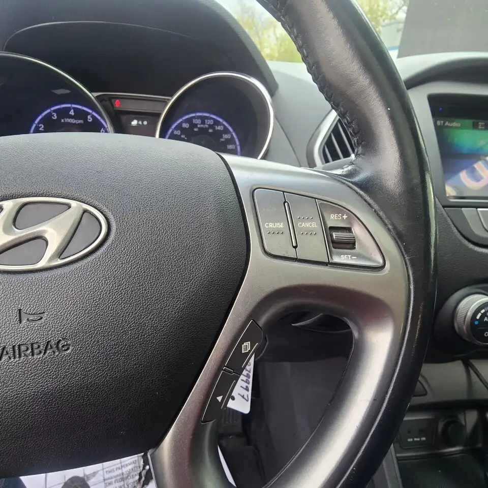 Hyundai TUCSON снимка Hyundai TUCSON