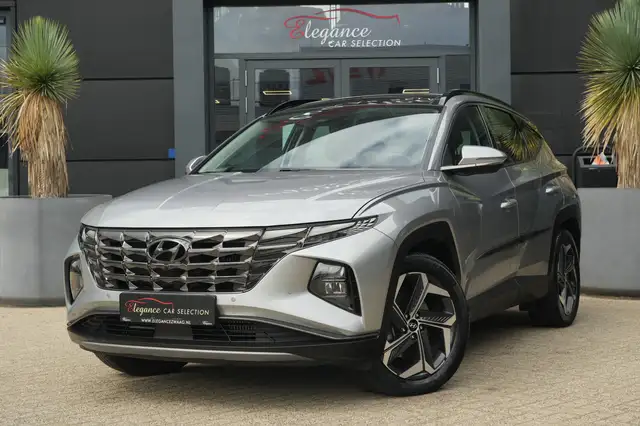 Hyundai TUCSON 1.6 T-GDI PHEV Premium Sky 4WD | 265PK | Pano | 36
