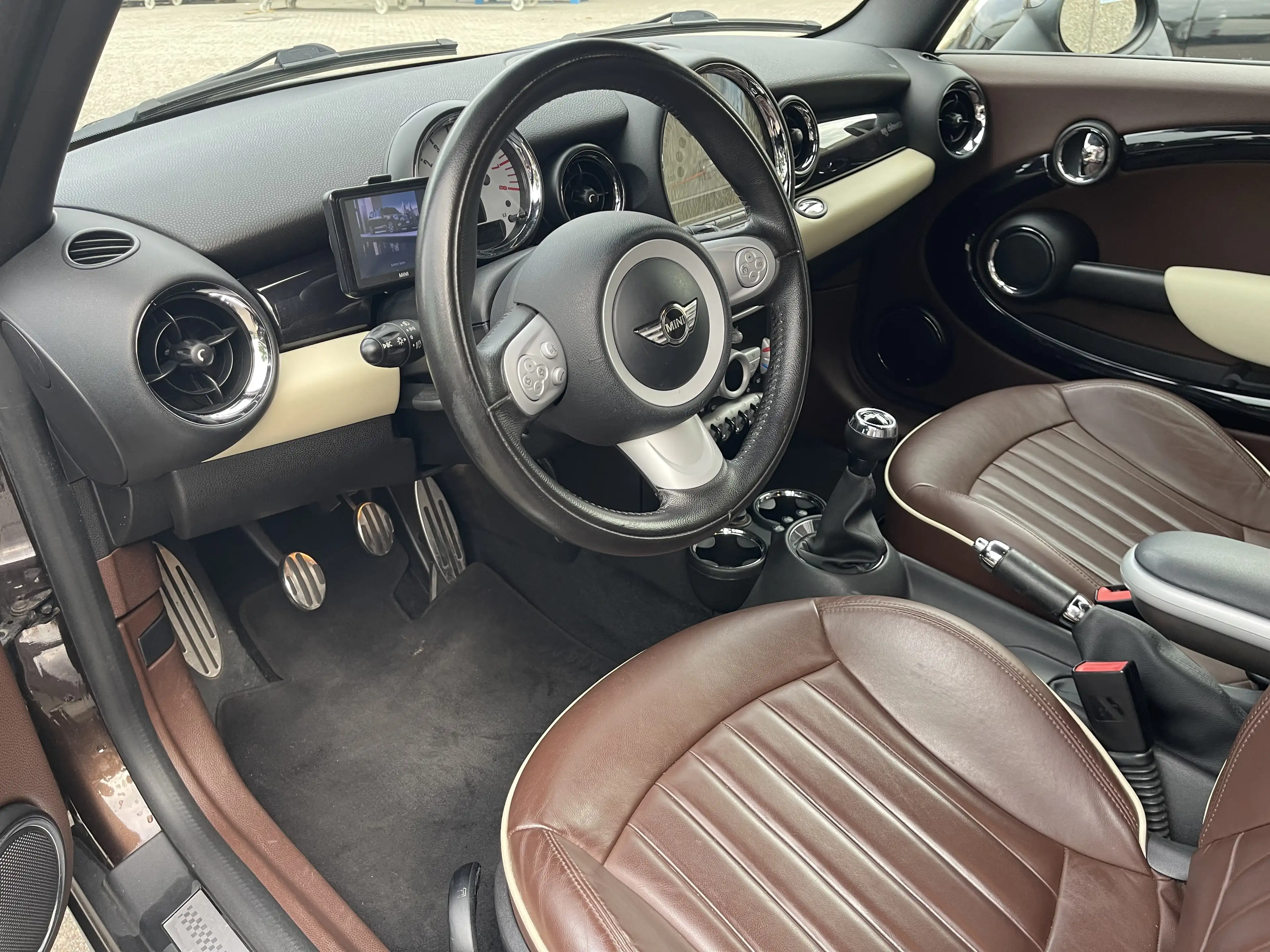 MINI Cooper S Clubman 1.6 Top Gepflegt Xenon Leder Navi Braun 17 Zoll — photo 13