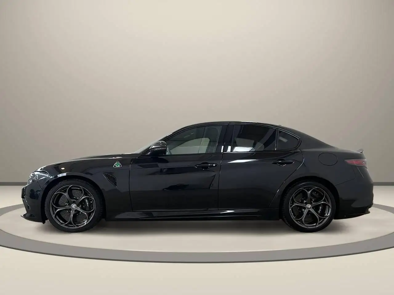 Alfa Romeo Giulia 2024
