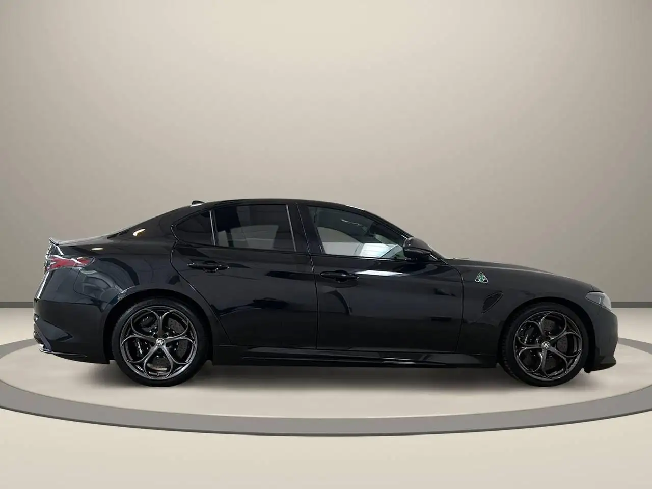 Alfa Romeo Giulia 2024