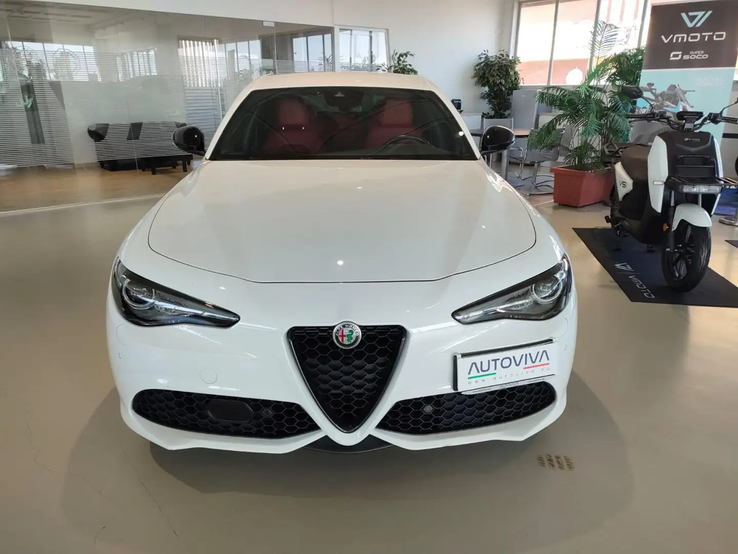 Alfa Romeo Giulia 2.2 Turbodiesel 210 CV AT8 AWD Q4 Veloce Bianco - 2