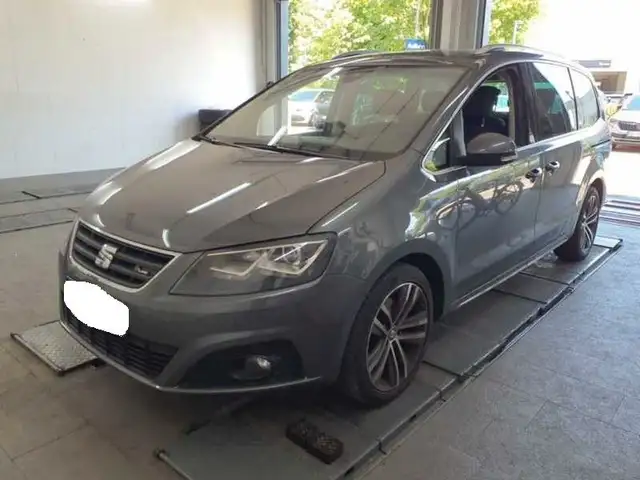 SEAT Alhambra FR-Line **7-SITZER/DAB/XENON/NAVI**