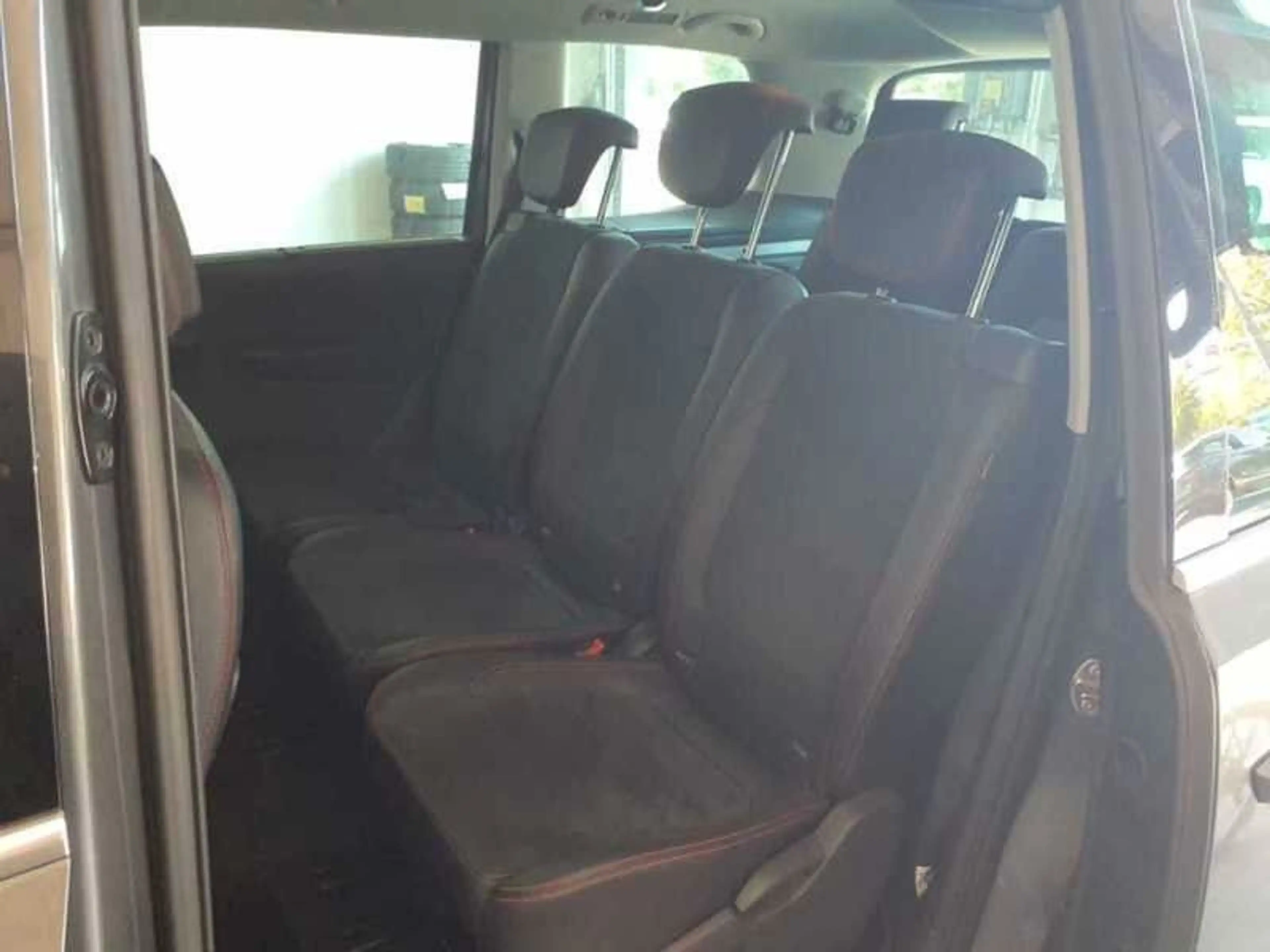 SEAT Alhambra FR-Line **7-SITZER/DAB/XENON/NAVI/AHK** — photo 10