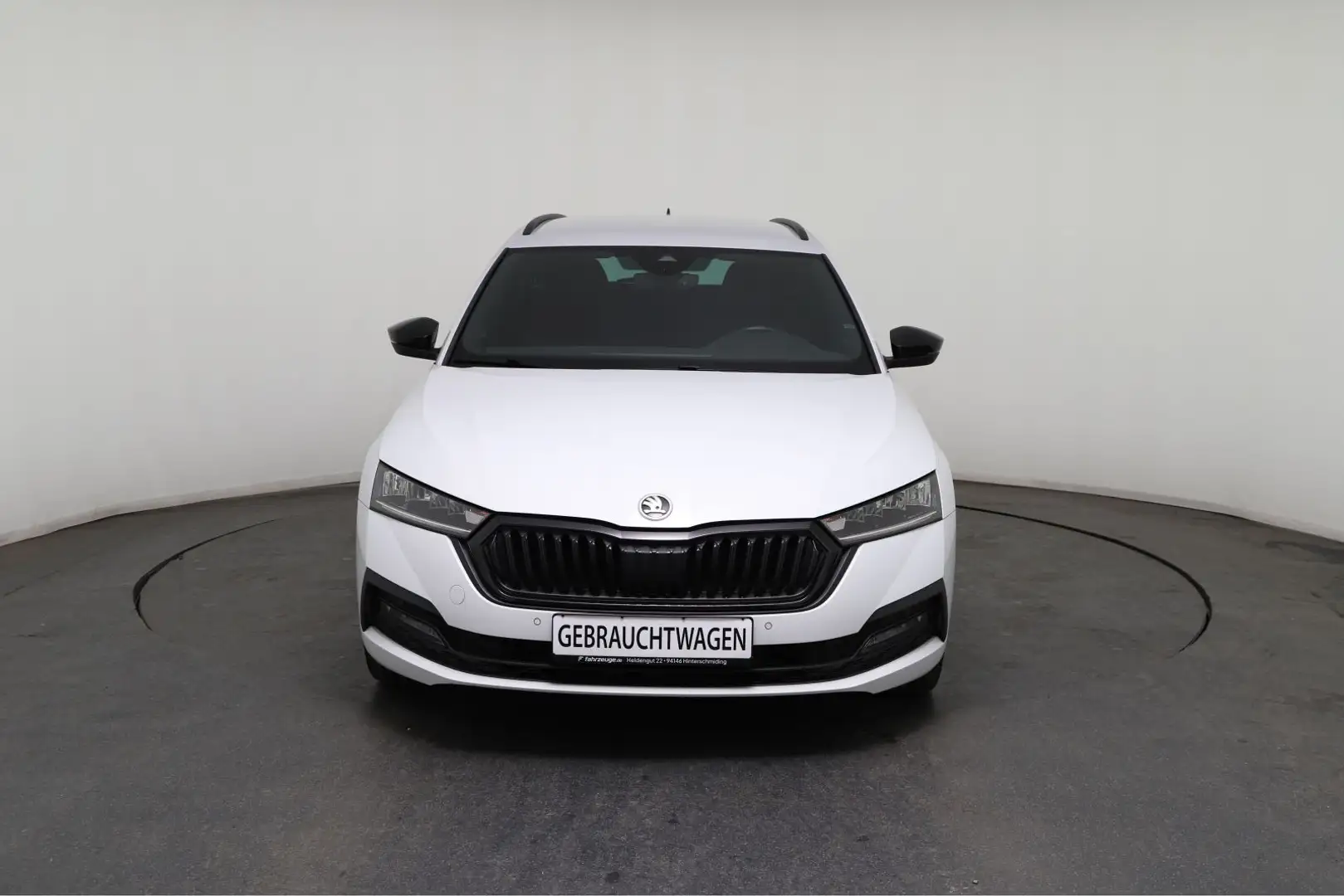 Skoda Octavia Style 1.4 eTSI 150kW (204 PS) iV Blanc - 2