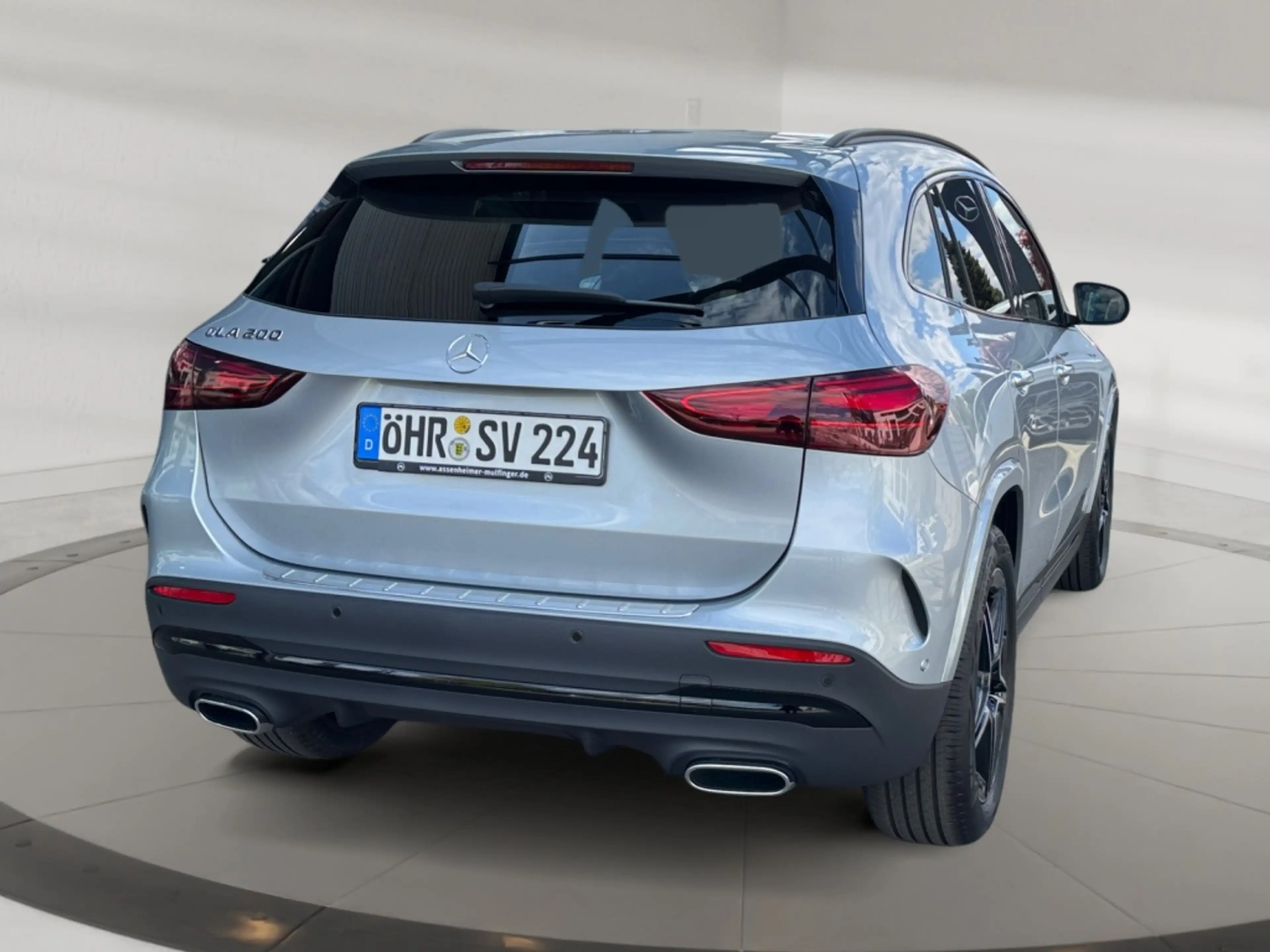 Mercedes-Benz GLA 200 AMG+MBUX+MBeam+Night+AHK+Wide+360+Cam — photo 4
