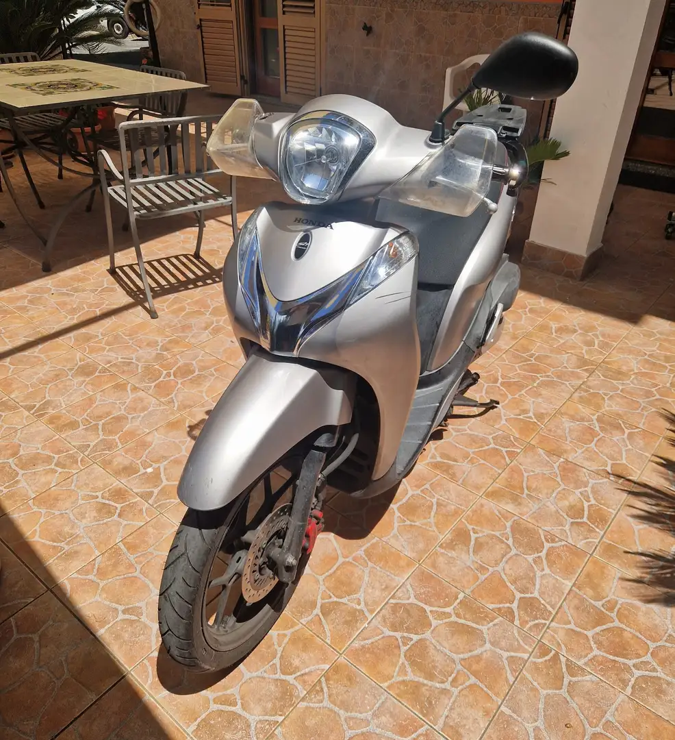 Honda SH Mode Grigio - 1