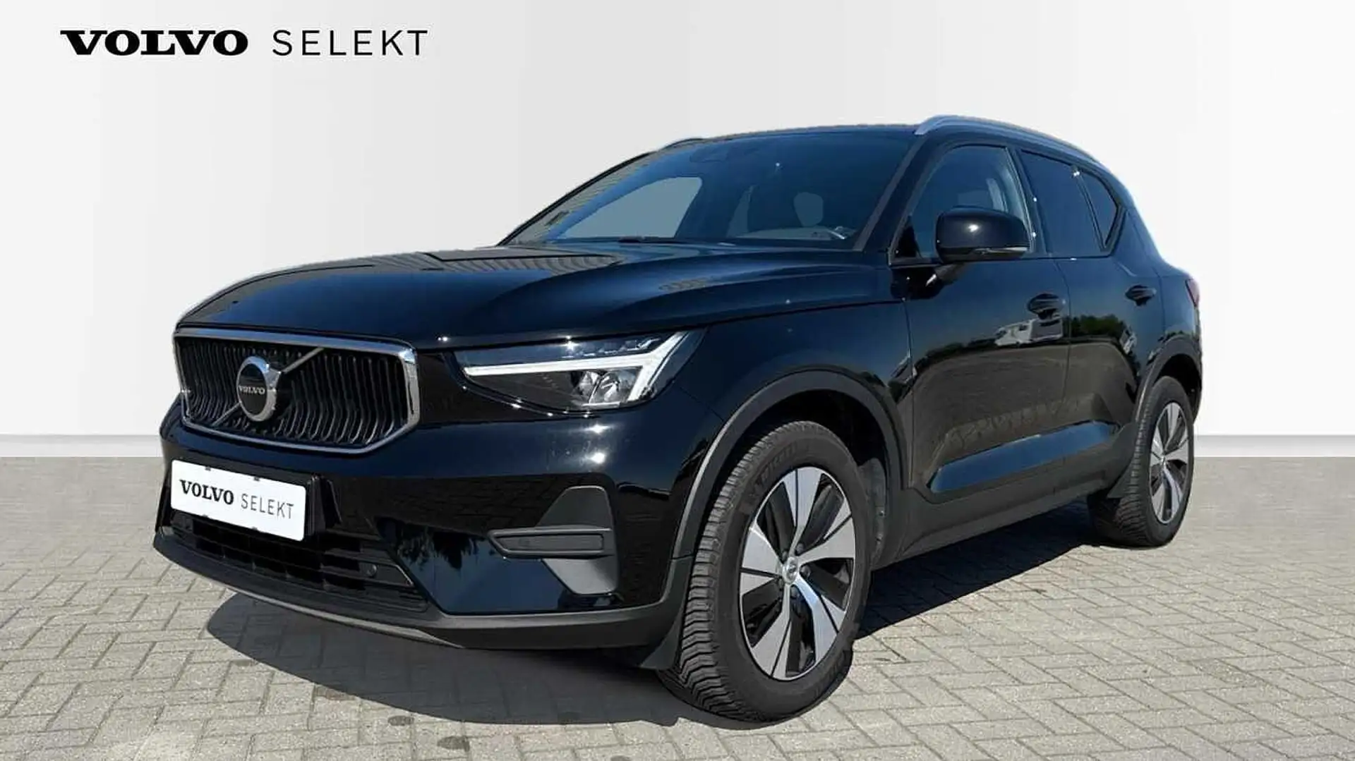 Volvo XC40 T2 | Core Zwart - 1