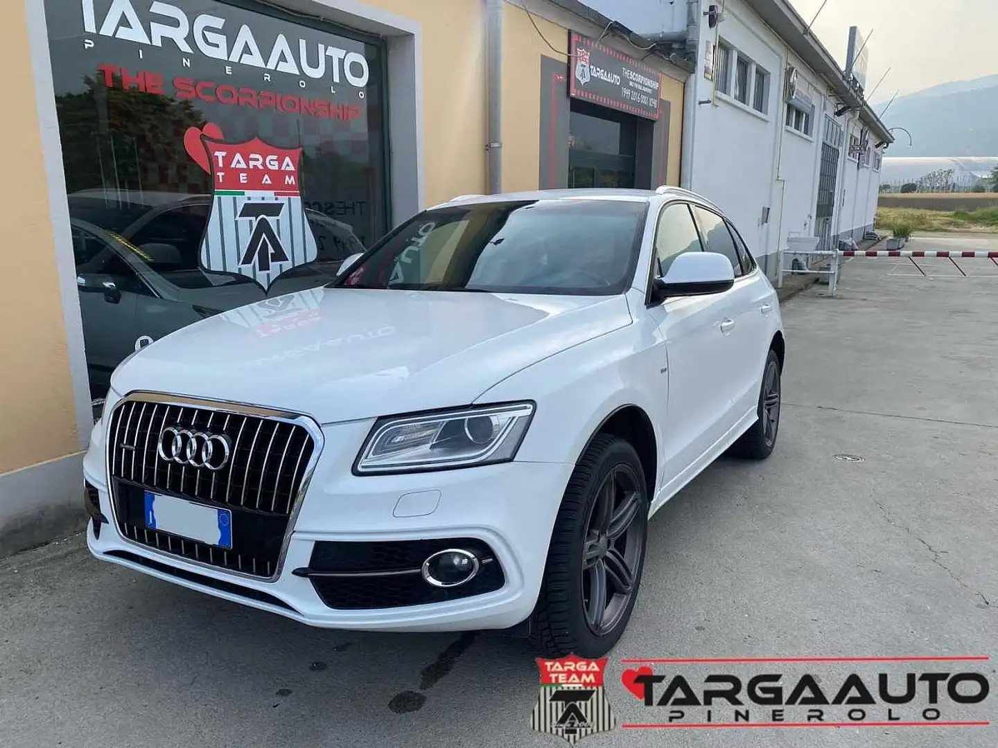 Audi Q5 2.0 TDI 190 CV quattro S tronic Advanced Blanc - 1