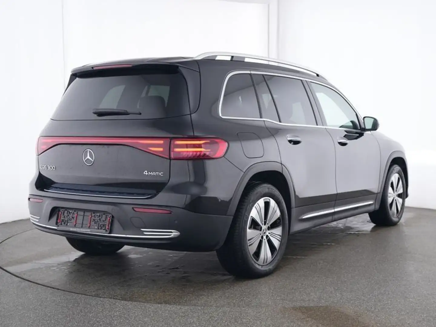 Mercedes-Benz EQB 300 4M PROGRESSIVE+DIST+PANO+KEY+LED+360° Schwarz - 2