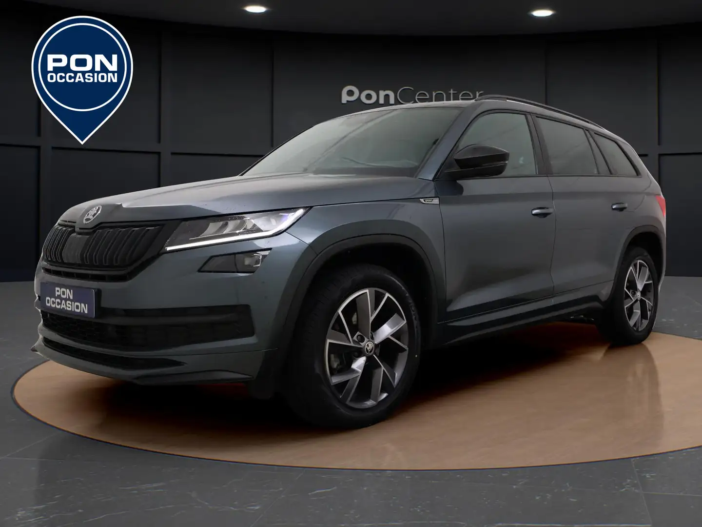 Skoda Kodiaq 1.5 TSI Sportline Business | Keyless | Trekhaak | Grijs - 1