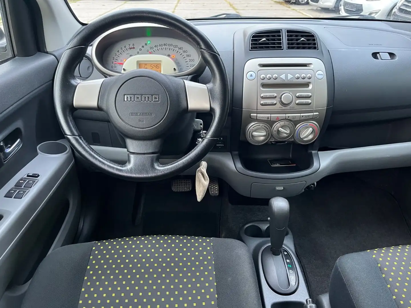 Daihatsu Sirion 1.3*1.Hand*Klima*Automatik Getriebe* Gelb - 2