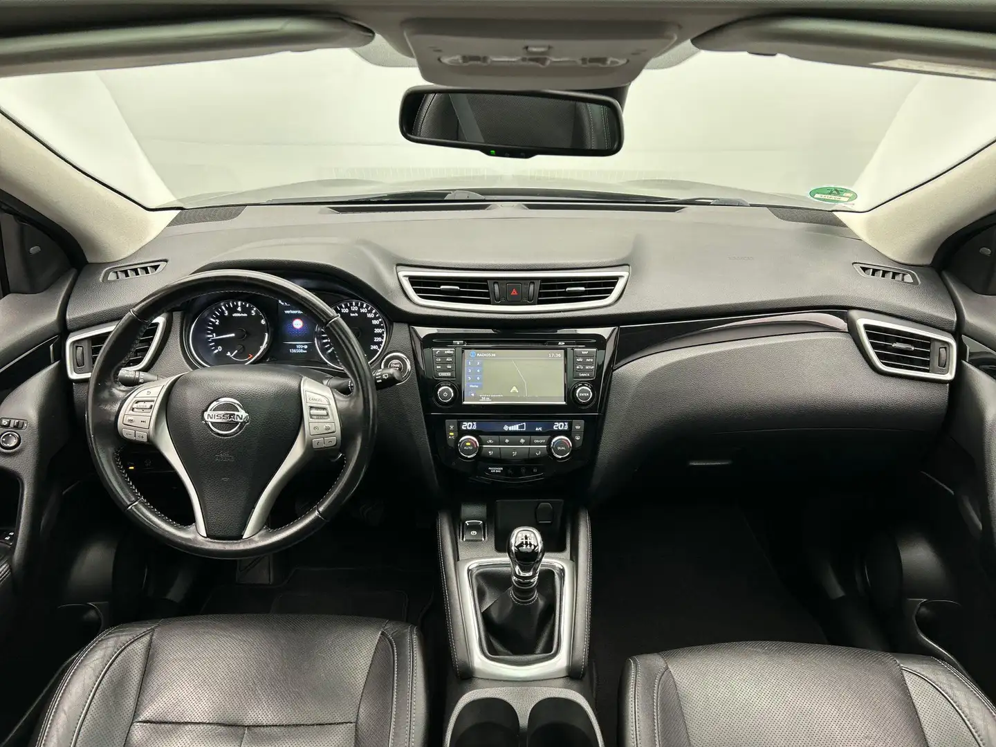 Nissan Qashqai 1.6 Tekna Leder Camera Stoelverwarming Trekhaak Pa Gris - 2