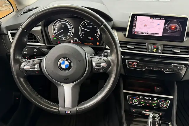 BMW 2 Series view 5