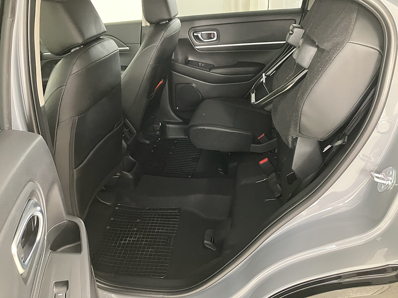 Honda HR-V 1,5 i-MMD Hybrid 2WD Advance Aut. — photo 12