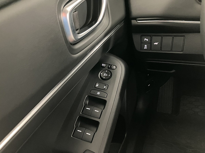 Honda HR-V 1,5 i-MMD Hybrid 2WD Advance Aut. — photo 15