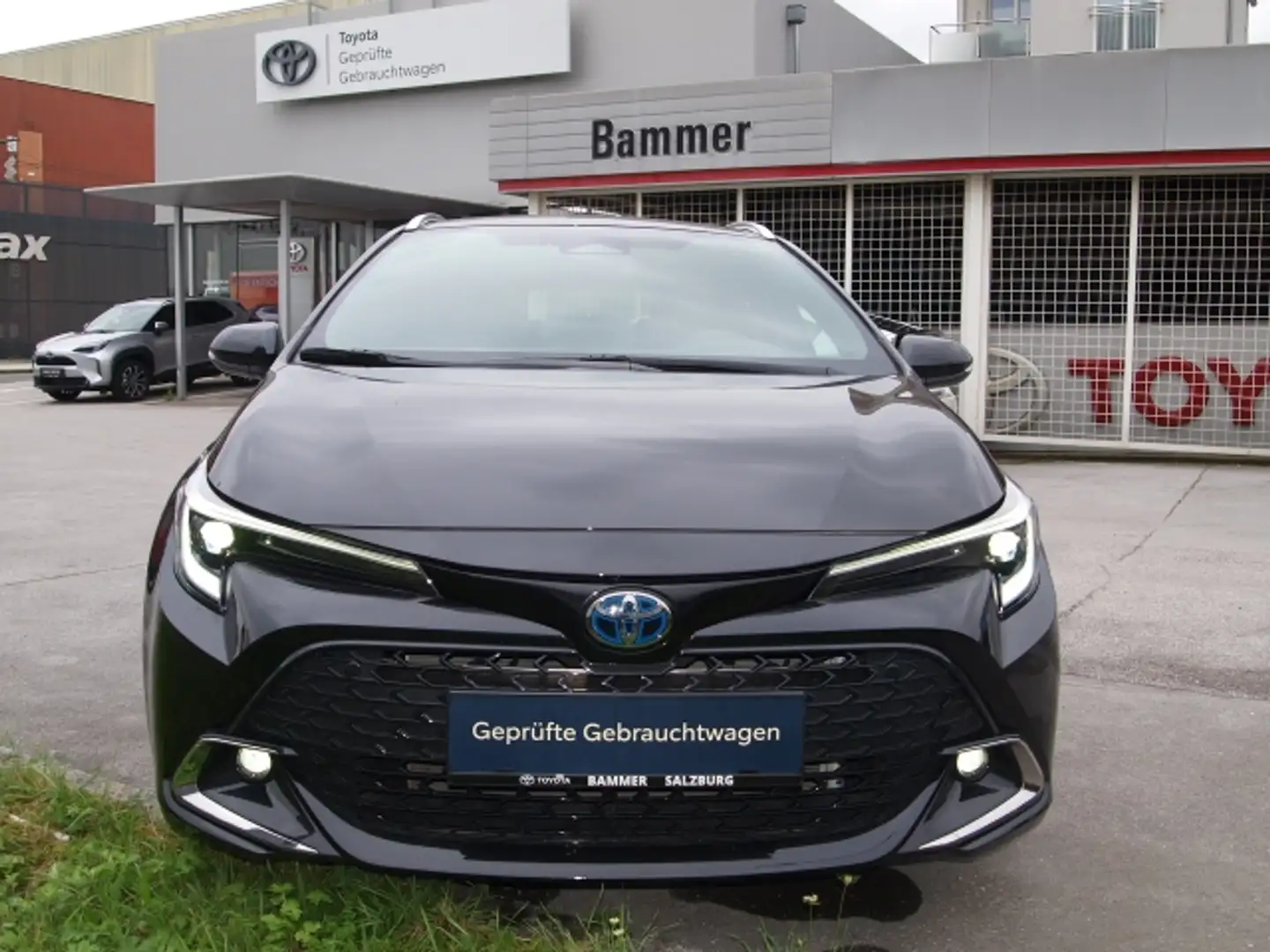 Toyota Corolla Corolla TS 1,8 HSD Active Drive Schwarz - 2