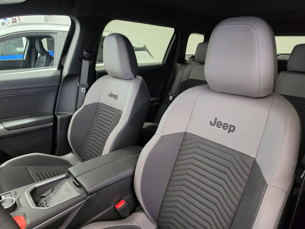 Jeep Compass 2026 — фото 10