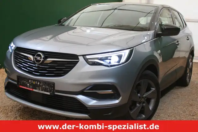Opel Grandland (X) 1.2 Automatik/ Kamera/ 4xSHZ/ Navi