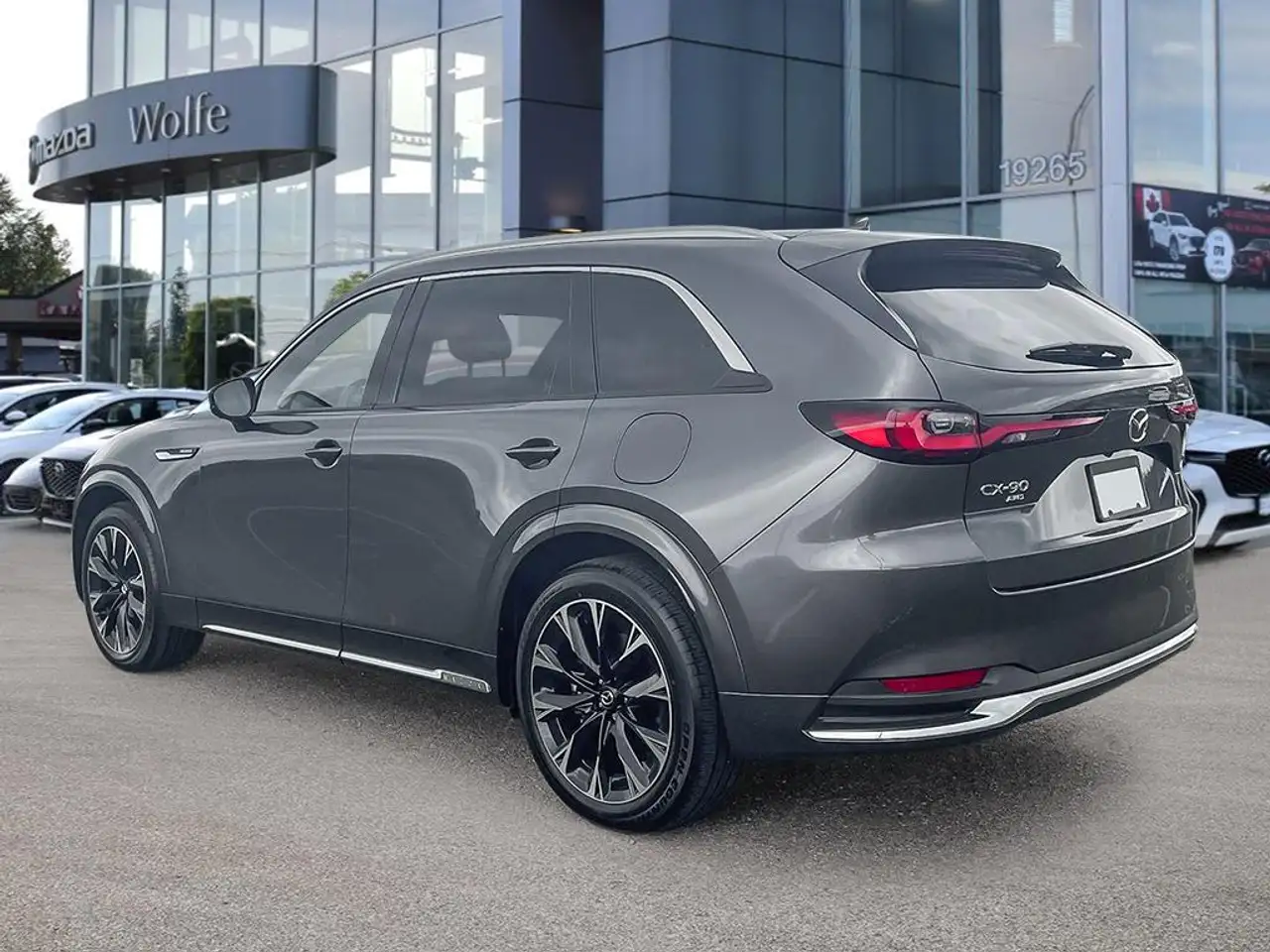 Mazda CX-90 PHEV снимка Mazda CX-90 PHEV