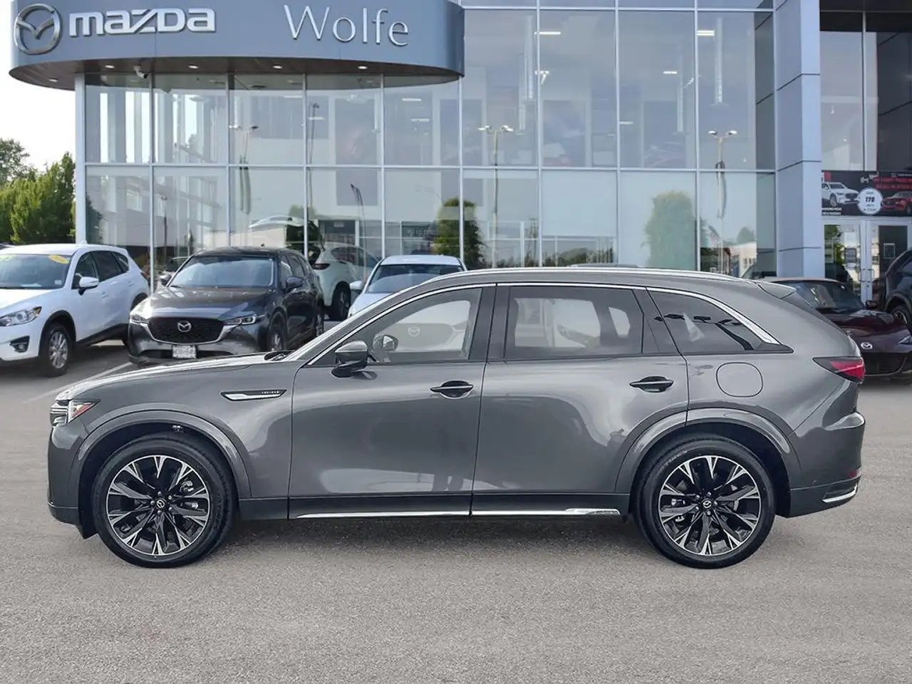Mazda CX-90 PHEV снимка Mazda CX-90 PHEV