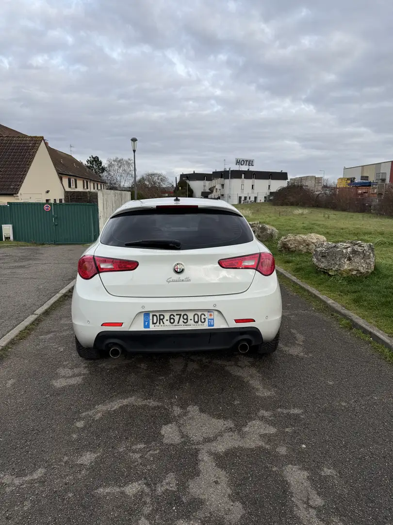 Alfa Romeo Giulietta 2.0 JTDm 150 ch S&S Distinctive - 2