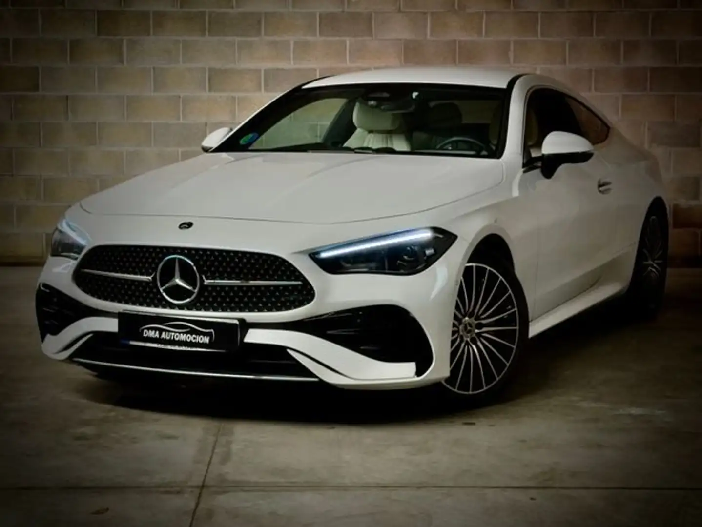 Mercedes-Benz CLE 300 4MATIC Coupé Blanco - 2