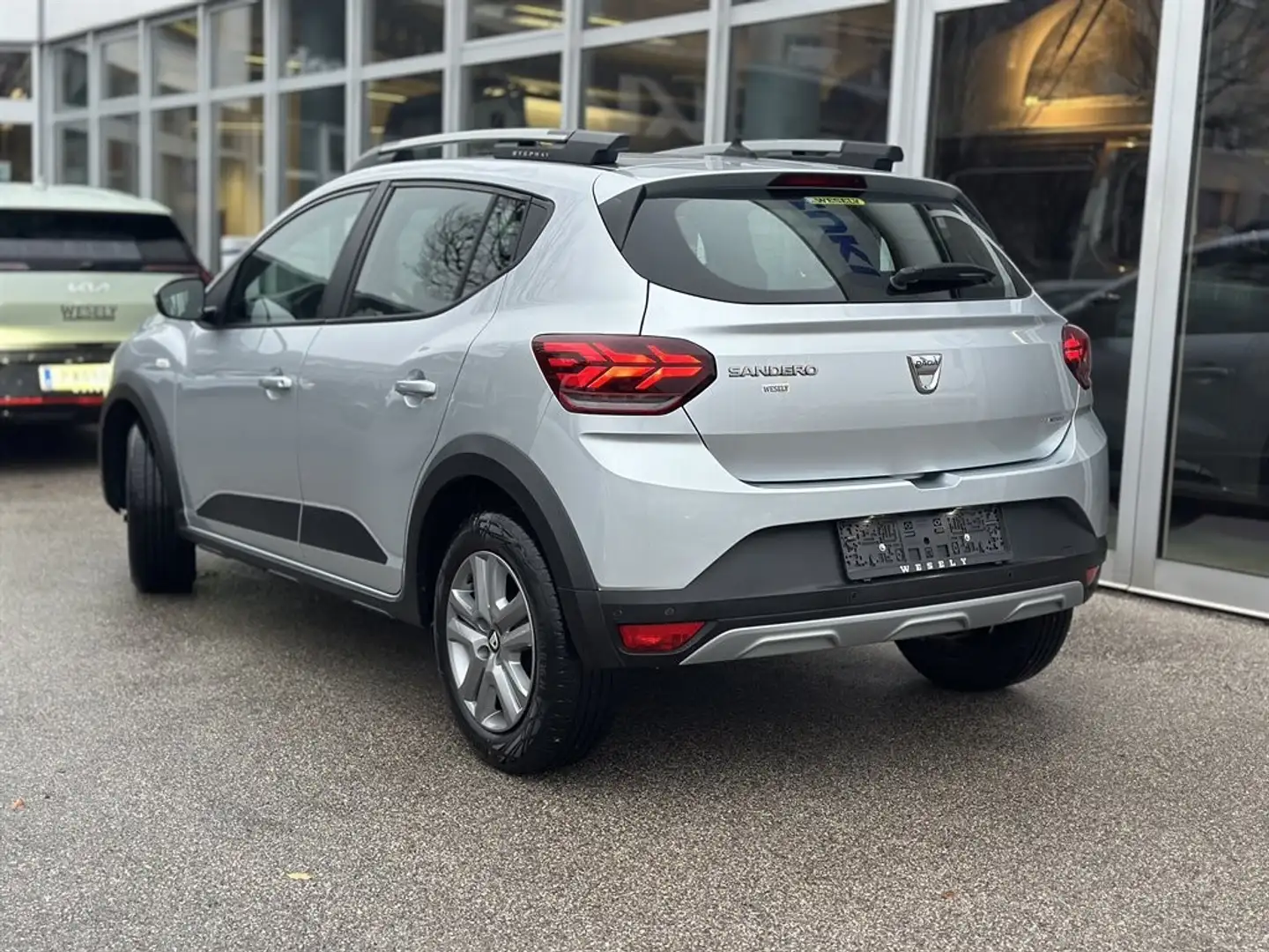 Dacia Sandero Stepway Comfort TCe 90 Grau - 2