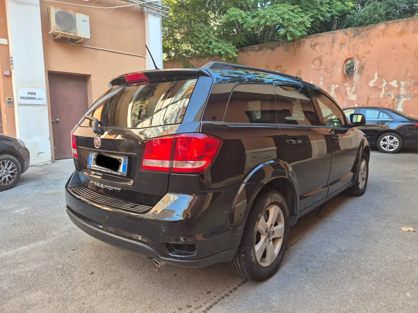 Fiat Freemont Freemont 2.0 mjt 16v Urban 170cv Noir - 2