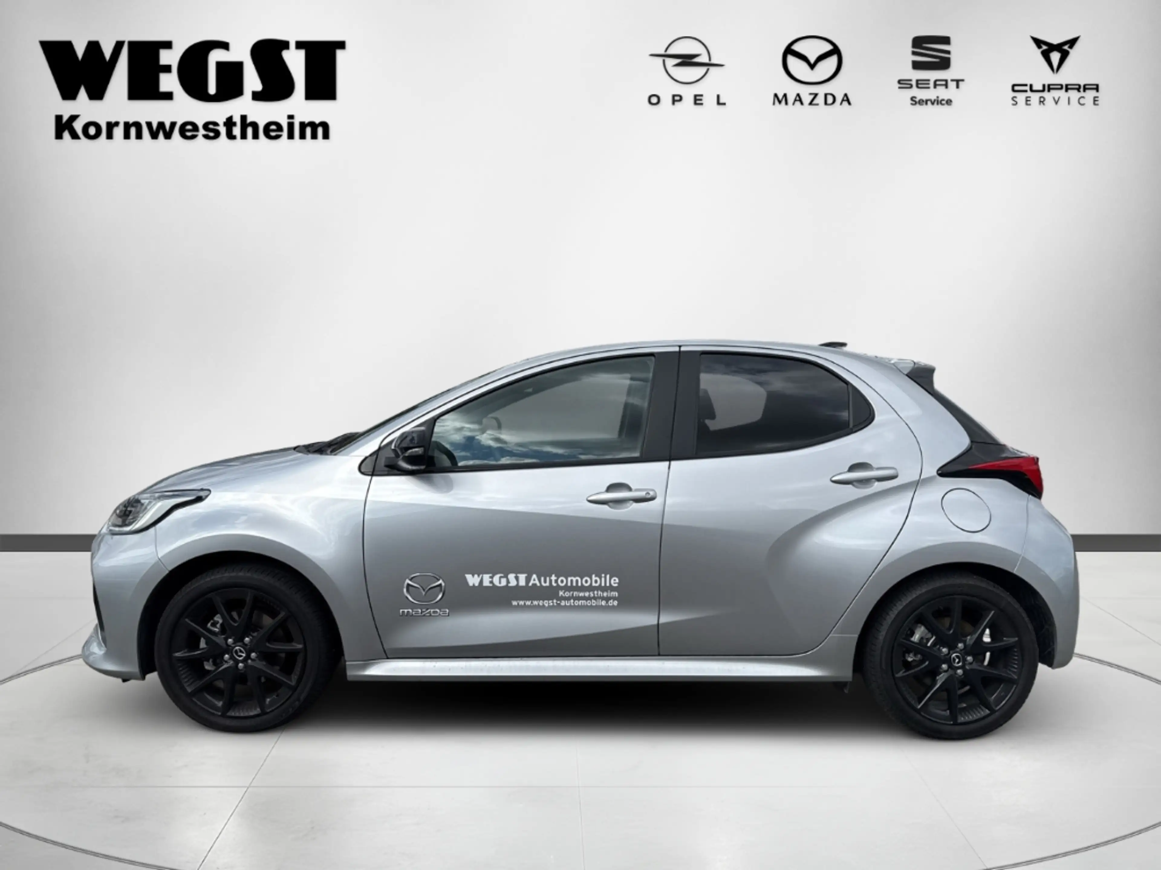 Mazda 2 Hybrid Homura 1.5L Hybrid VVT-i 116 CVT — photo 4