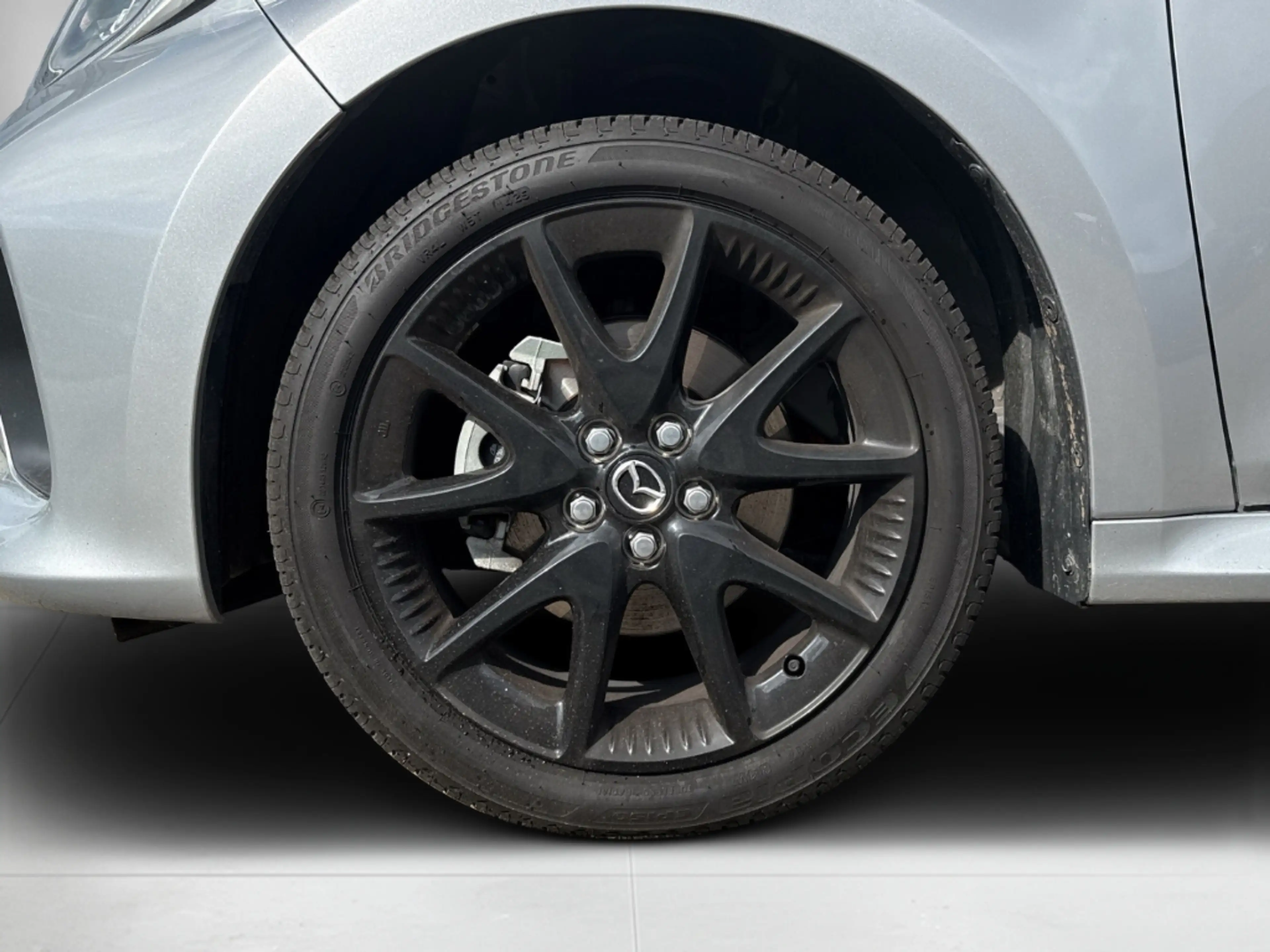 Mazda 2 Hybrid Homura 1.5L Hybrid VVT-i 116 CVT — photo 9