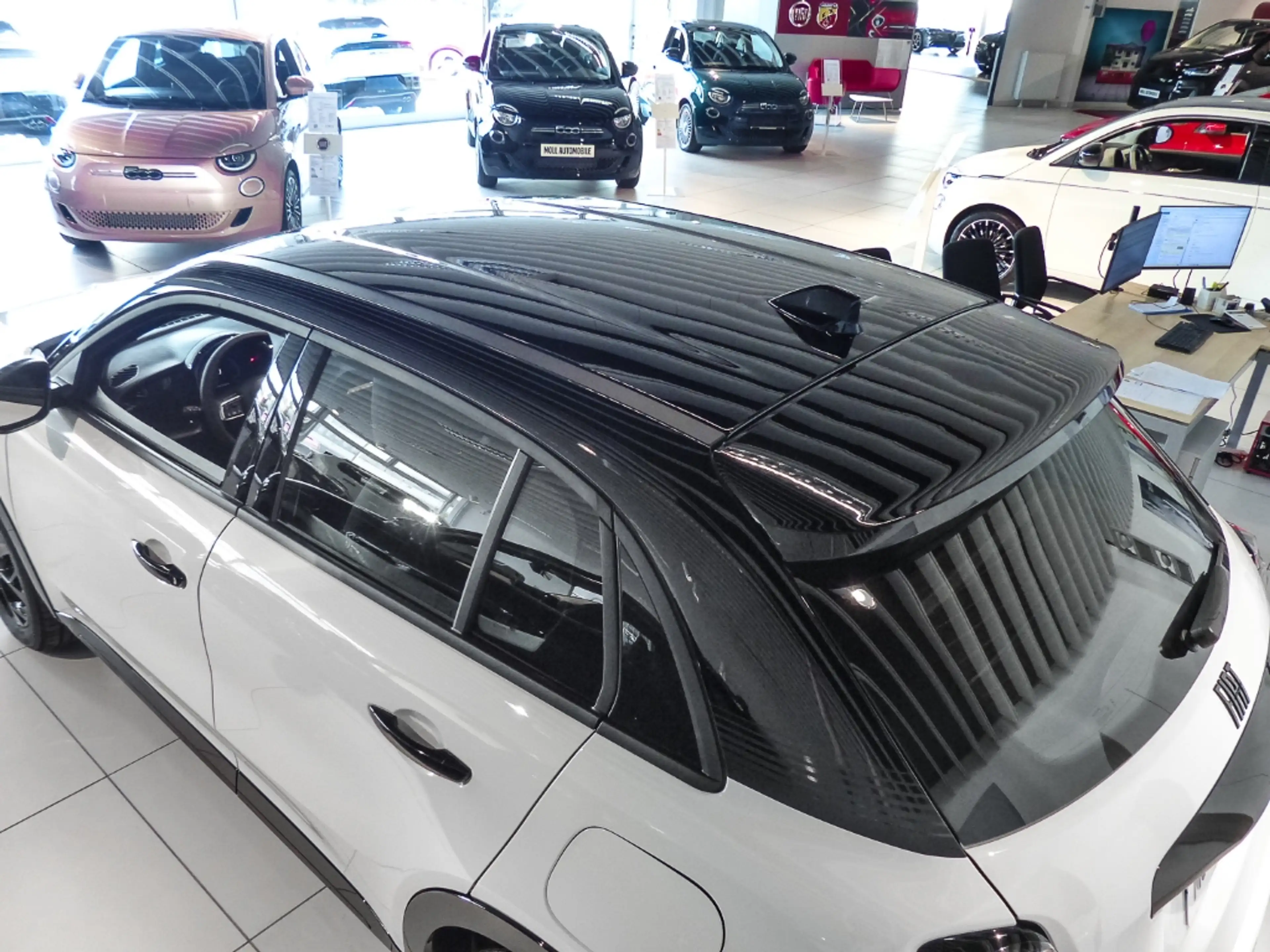 Fiat 600 Street Edition Soundsystem LED Dyn. Kurvenlicht Ap — photo 15