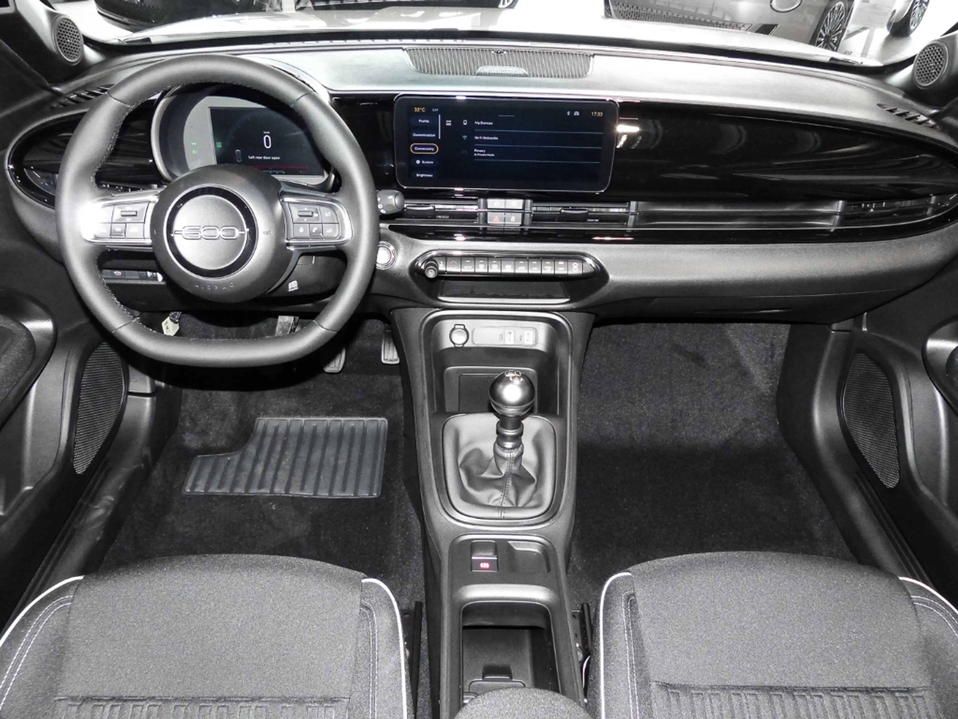 Fiat 600 Street Edition Soundsystem LED Dyn. Kurvenlicht Ap — photo 6