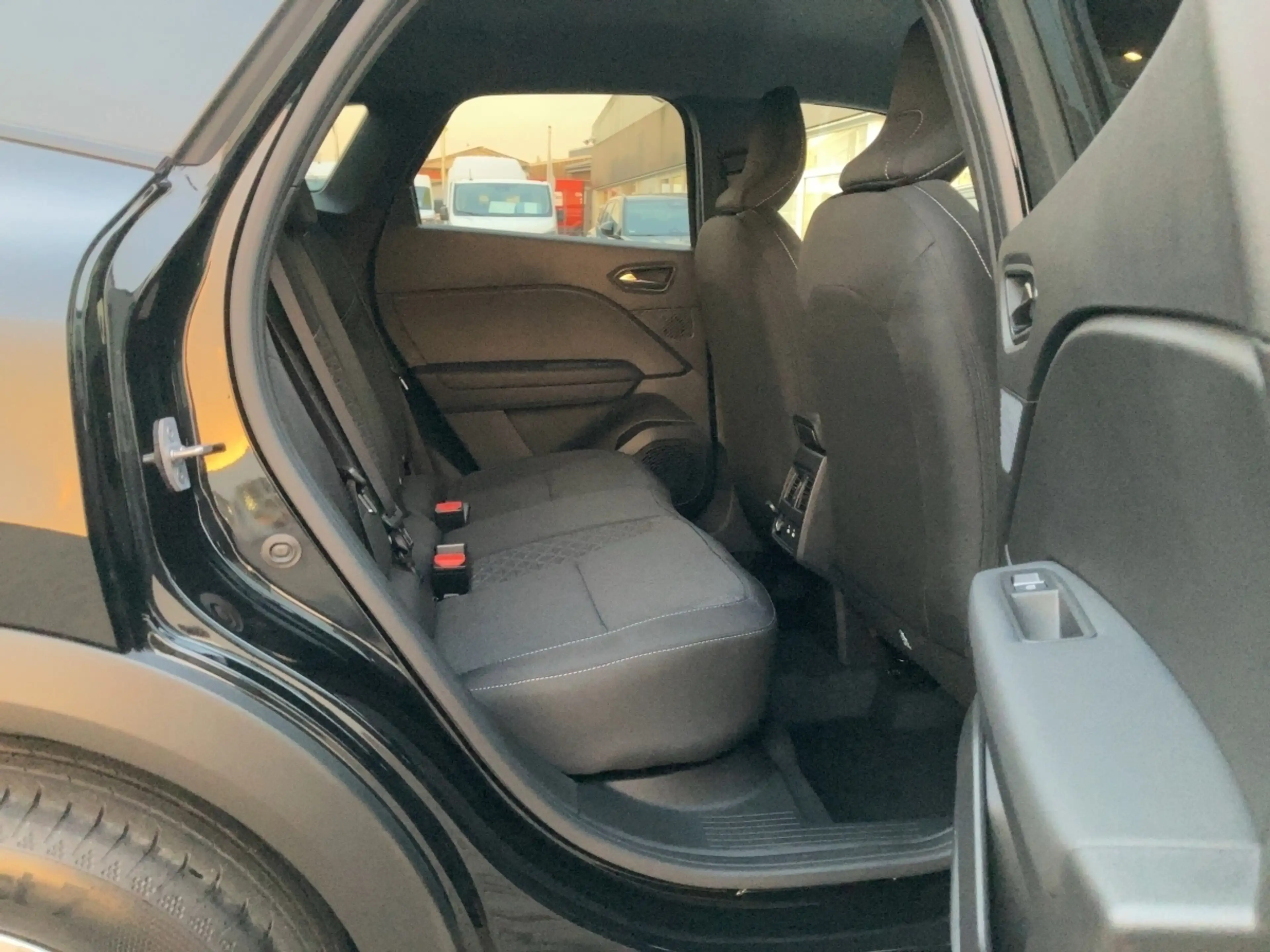 Renault Symbioz Evolution 1.6 E-TECH Full Hybrid 145 — photo 12