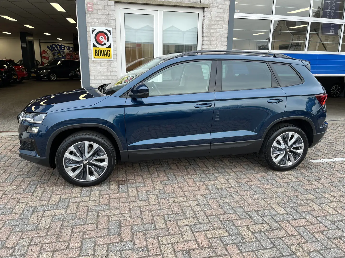 Skoda Karoq 1.5 TSI ACT Style / AUTOMAAT/ CAMERA/ PARK. SENSOR Bleu - 2