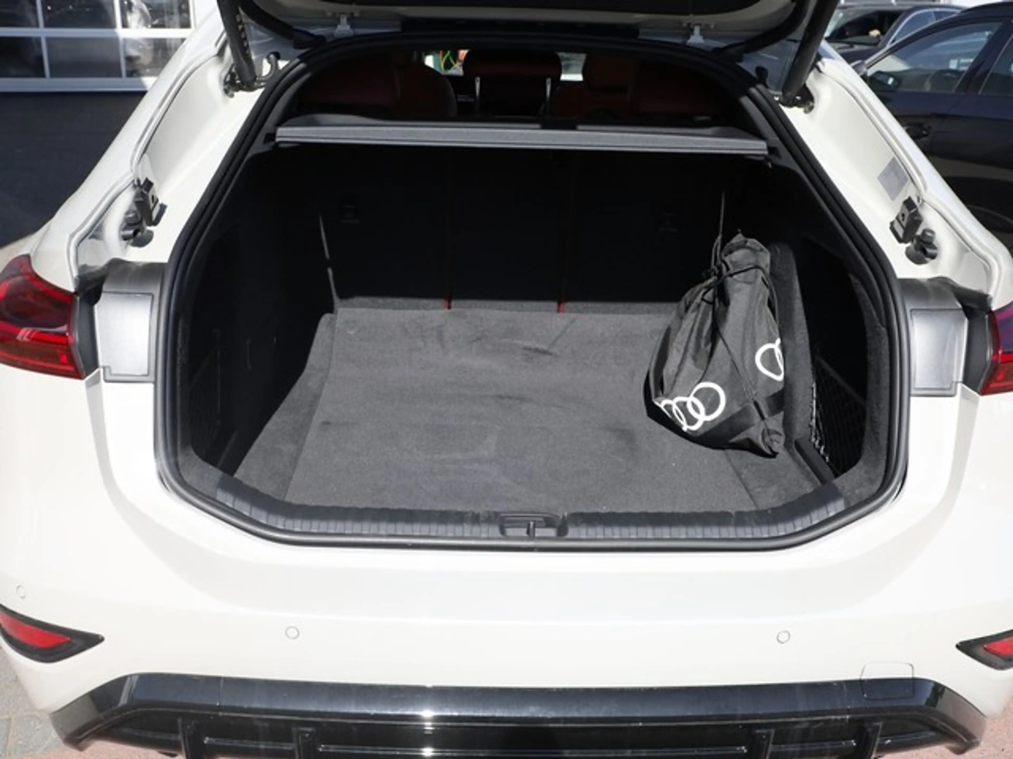 Audi S6 e-tron Sportback Edition One S line B&O Pano AHK HuD L... — photo 15