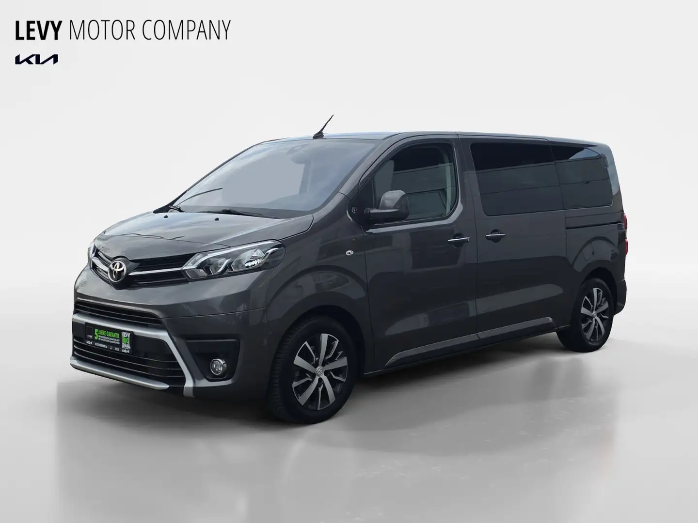 Toyota Proace Verso +Navi+Kamera+ Šedá - 2