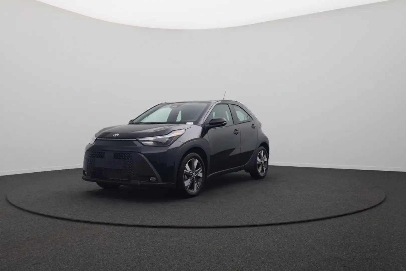 Toyota Aygo X Pure 1.5 Hybrid 116PS Automatik Sitzheizung Kli... Schwarz - 1