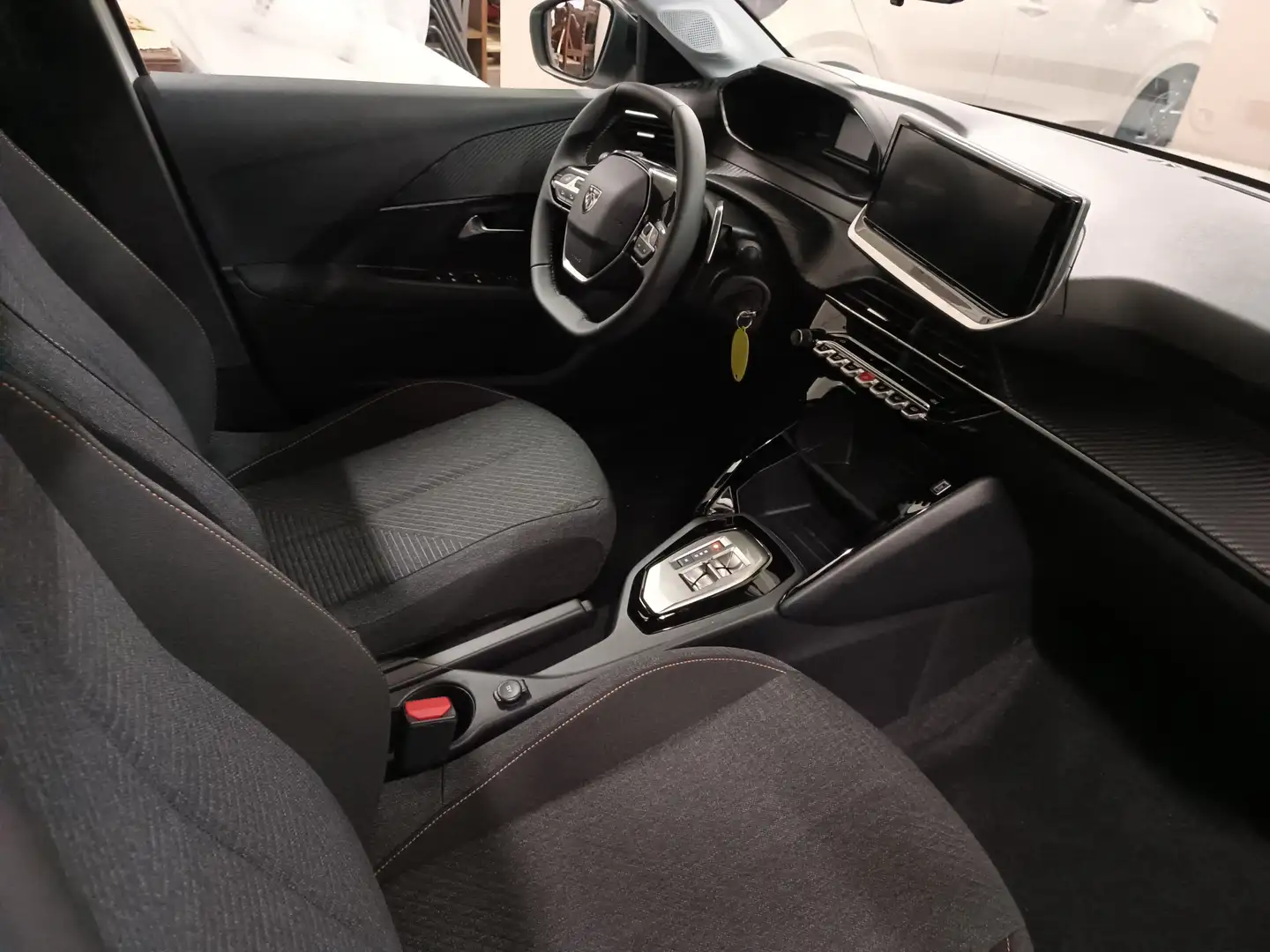 Peugeot 208 208 1.2 hybrid Style 110cv e-dcs 6 KM0!!! Blanc - 2