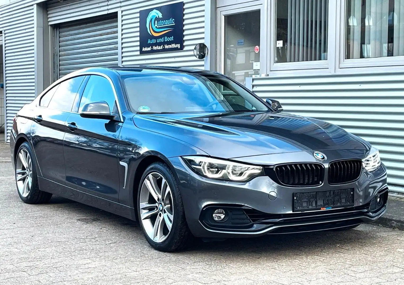 BMW 430 Gran Coupe 430 d Sport SAG LEDER NAVI LED AHK Grau - 1