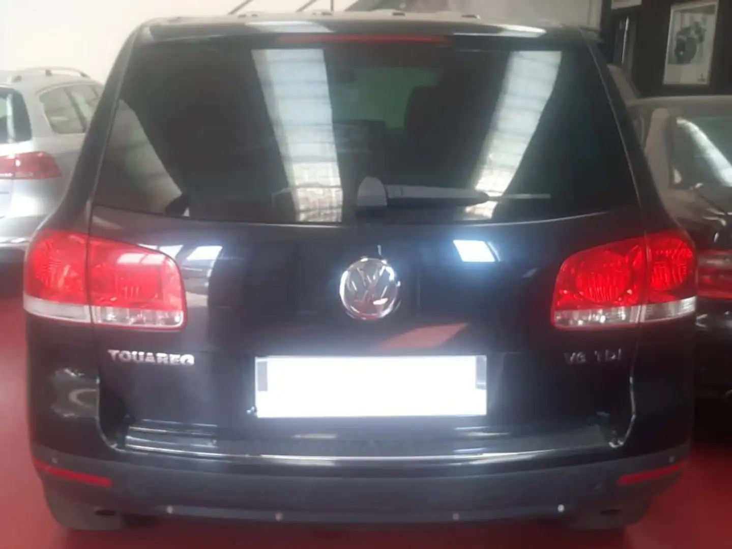 Volkswagen Touareg Touareg I 2003 3.0 V6 tdi Exclusive tiptronic dpf Nero - 2