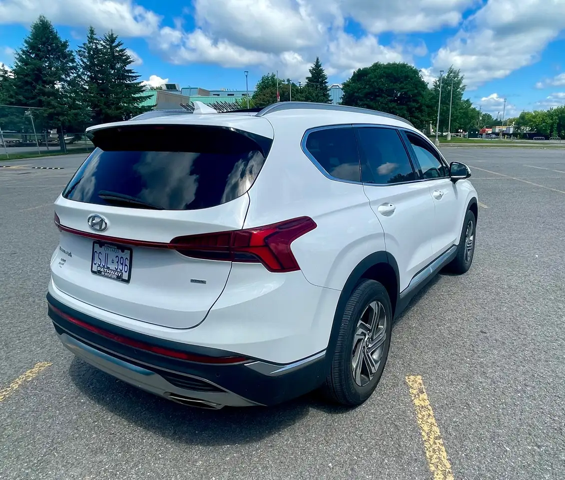 Hyundai SANTA FE photo Hyundai SANTA FE